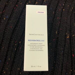 SkinCeuticals Resveratrol B E Antioxidant Night Concentrate